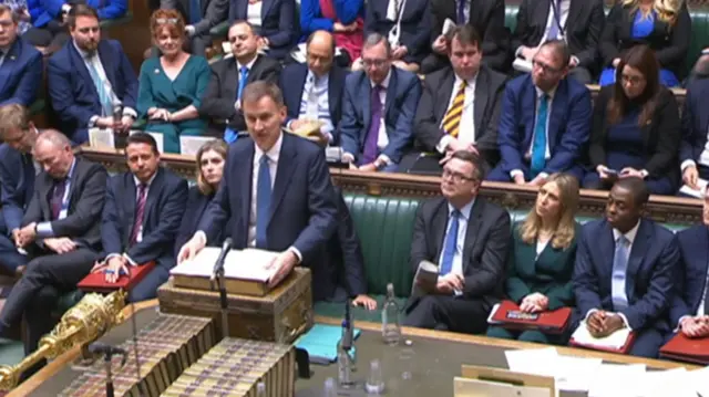 Jeremy Hunt at the despatch box in the House of Commons