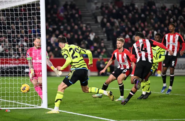 Kai Havertz heads in at the back post.