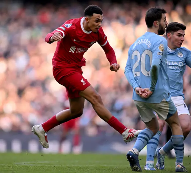 Trent Alexander-Arnold  takes a shot