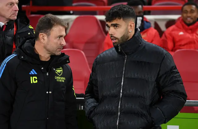 David Raya of Arsenal talks to Arsenal Goalkeeping Coach, Inaki Cana Pavon