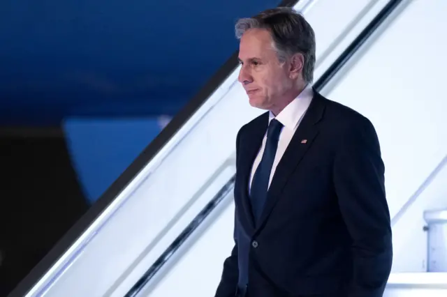 US Secretary of State Antony Blinken disembarks from his airplane upon arrival at Ben Gurion Airport in Tel Aviv, Israel, on November 30, 2023