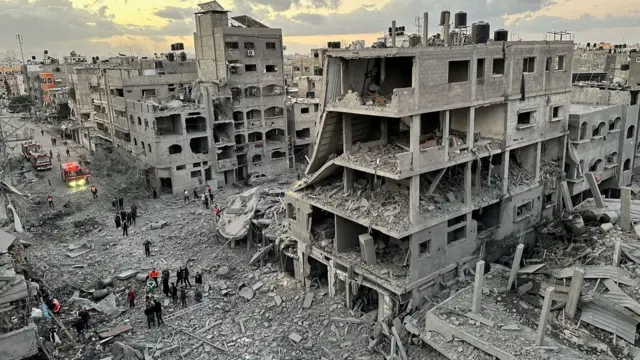 strikes on houses, in Jabalia refugee camp in the northern Gaza Strip November, 21, 2023.