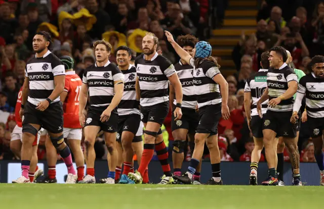 Alun Wyn Jones scores a try for Barbarians