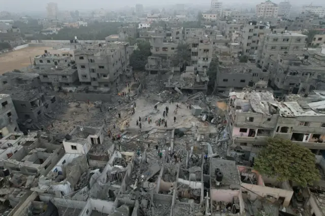 A picture from the central Gaza Strip a week ago