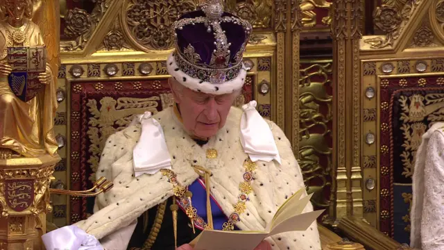 The King reads the speech