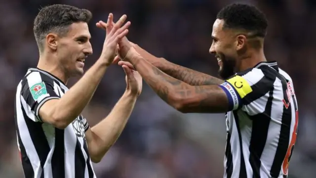 Fabian Schar and Jamaal Lascelles