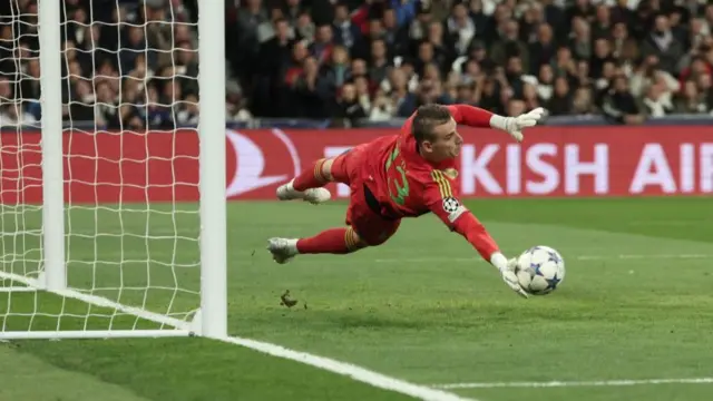 Andrey Lunin saves a penalty