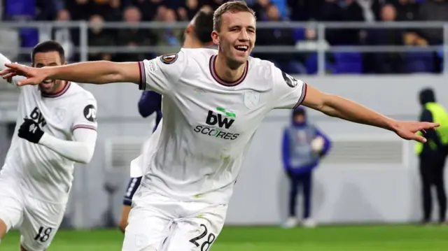 West Ham's Tomas Soucek celebrates his late winner against Backa Topola