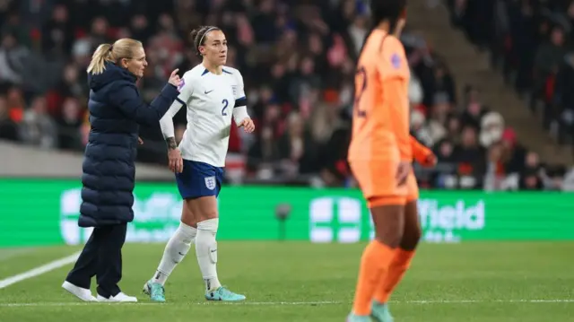 England v Netherlands (19:45 GMT)