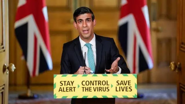 Rishi Sunak holds a Covid press conference in No 10