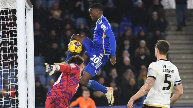 Patson Daka scores for Leicester