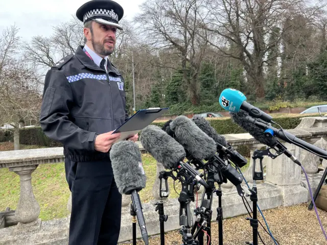 CH Supt Dave Buckley giving a news conference