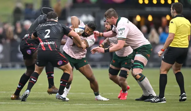 Bundee Aki