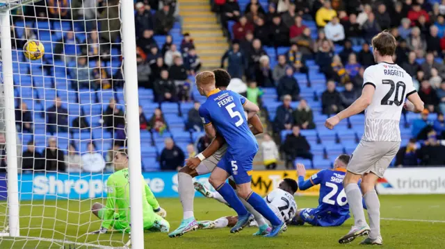 Portsmouth score at Shrewsbury Town