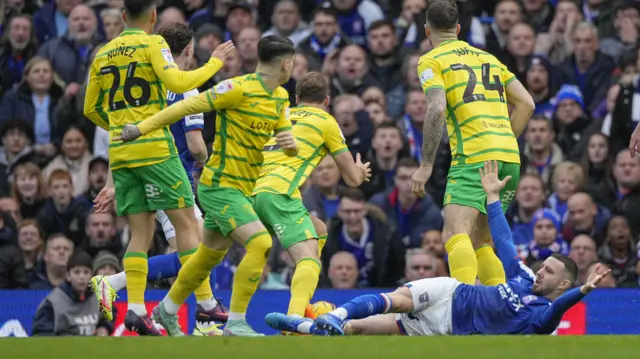 Ipswich v Norwich match action