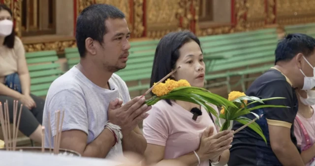 Wichian Temthong and his wife