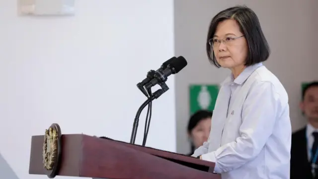Taiwan President Tsai Ing-wen has offered condolences and aid to China