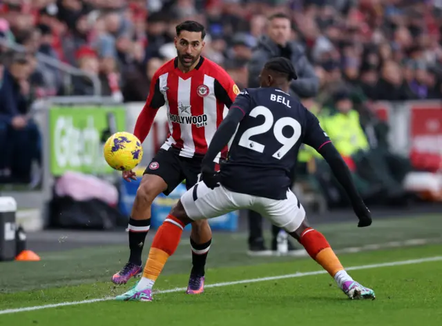 Brentford look to work the ball down the channel.