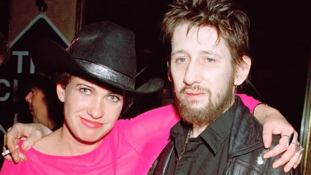 Shane MacGowan with Victoria Mary Clarke pictured in 1999