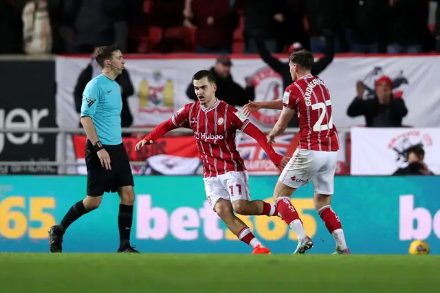 Anis Mehmeti celebrates equalising for Bristol City against Hull