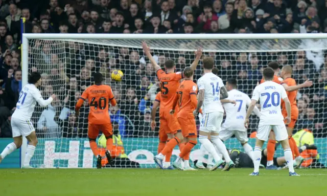 Pascal Struijk heads Leeds in front against Ipswich