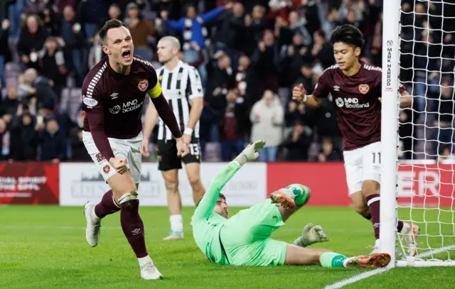 Lawrence Shankland celebrates after scoring to make it 1-0 Hearts during a cinch Premiership match between Heart of Midlothian and St Mirren at Tynecastle Park