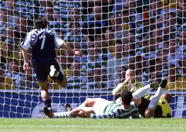 Dundee's Fabian Caballero celebrates