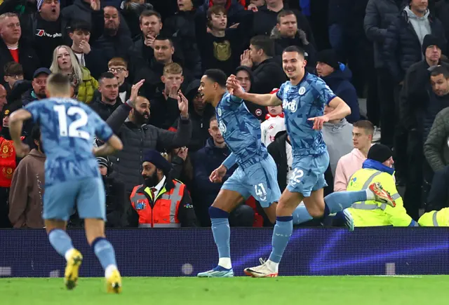 Dendoncker cleebrates doubling the Villa lead with teammates.