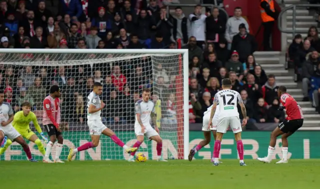 Joe Aribo scores for Southampton