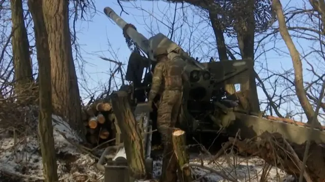 Russian artillery near Kupyansk in eastern Ukraine