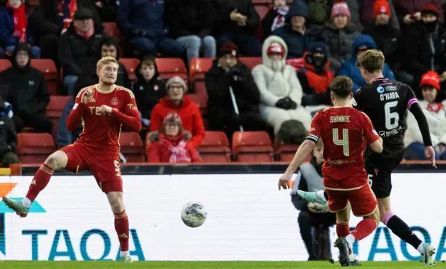 O'Hara fires St Mirren into the lead