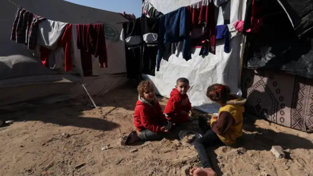 Children in Rafah - 30 December