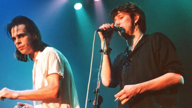 Nick Cave and Shane MacGowan on stage together in 1992