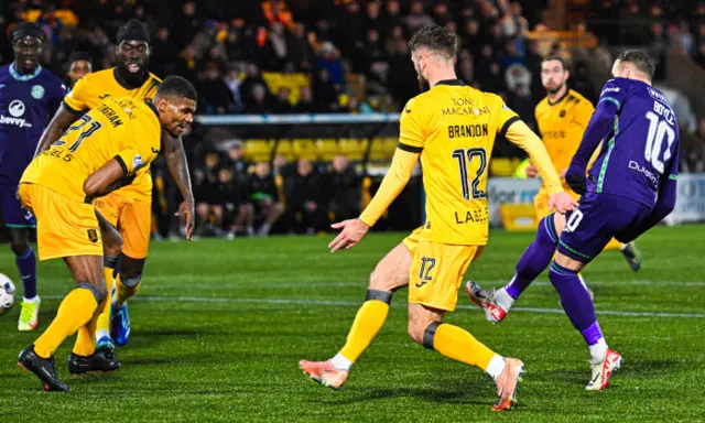 Martin Boyle scores for Hibernian against Livingston