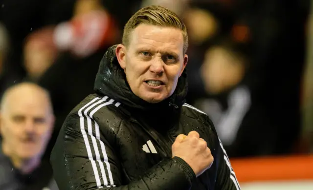 Aberdeen manager Barry Robson