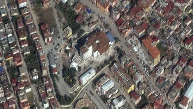 An aerial photo of the same hospital in Antakya, Turkey, after the earthquake on 9 February