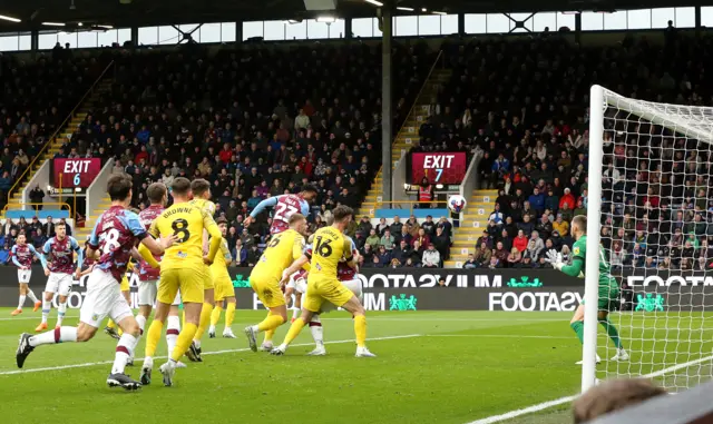 Nathan Tella scores for Burnley