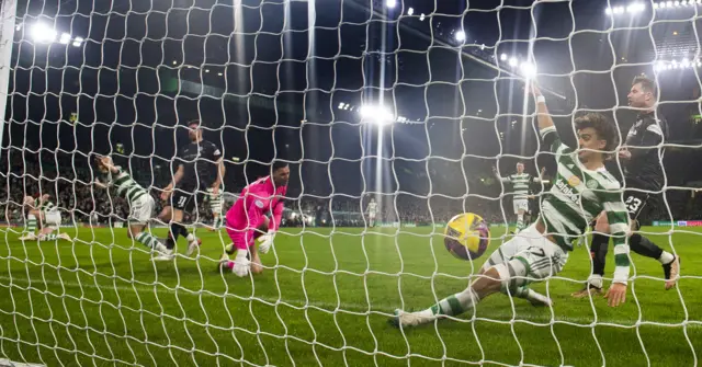 Celtic 1-0 St Mirren