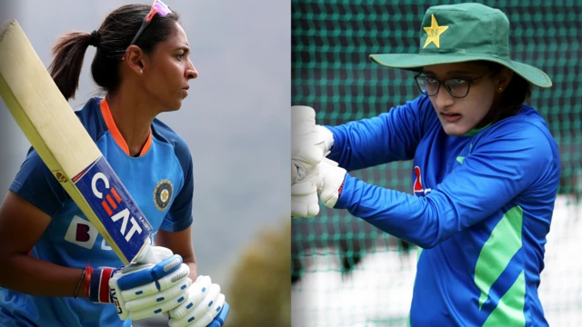 Harmanpreet Kaur of India and Muneeba Ali of Pakistan warming up