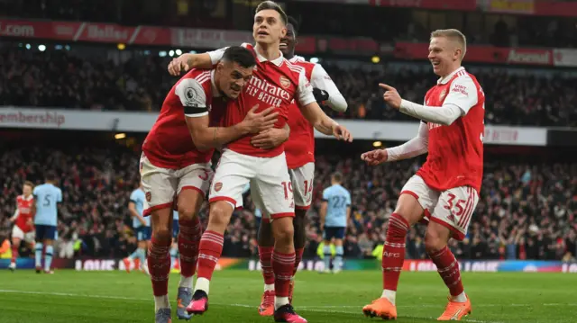 Arsenal celebrate Leandro Trossard scoring