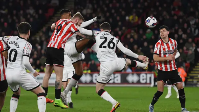 Oli McBurnie scores for Sheffield United