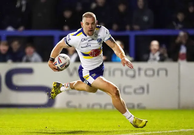 Matt Dufty scores for Warrington