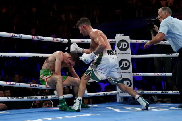 Leigh Wood versus Michael Conlan