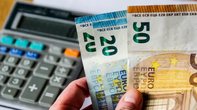 Euro notes