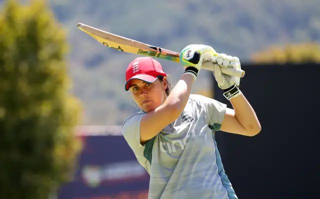 Nat Sciver-Brunt warming up