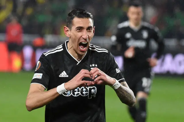 Di Maria does his usual love heart celebration