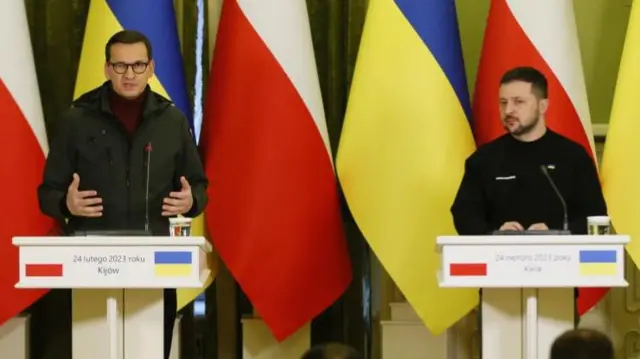 Mateusz Morawiecki and Volodymyr Zelensky