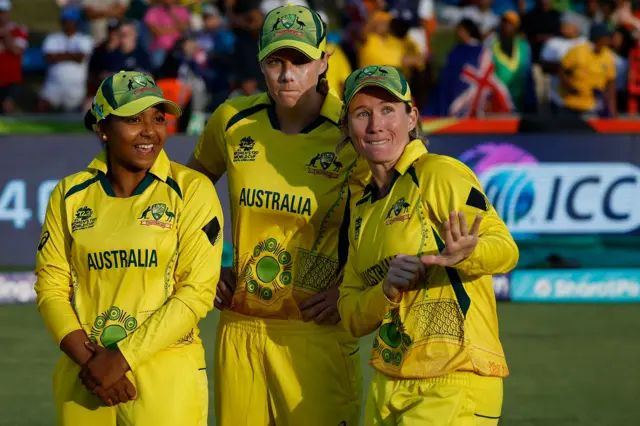 Alana King, Tahlia McGrath and Beth Mooney