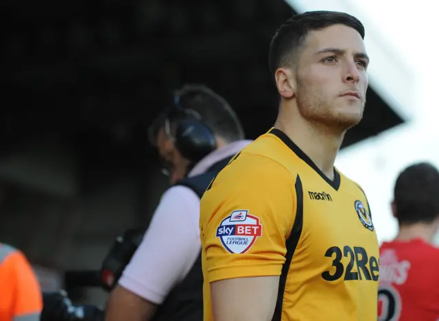 Conor Washington playing for Newport