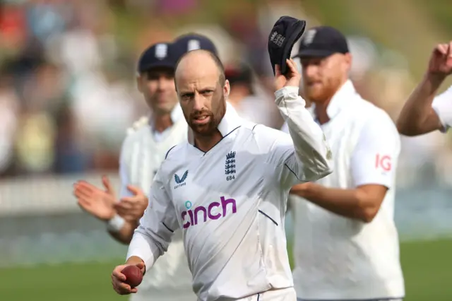 Jack Leach